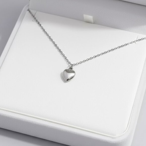 Sterling Silver Heart Necklace - Picture 1 of 4